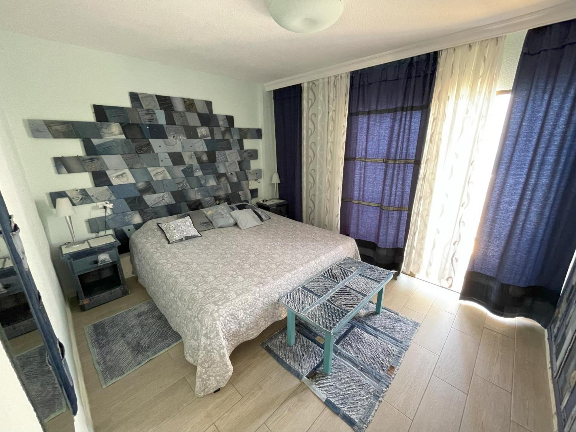 Fine Art Jeans Apartment Arona  Bagian luar foto
